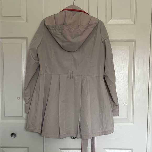 Apt. 9 Women's Trench Coat in Beige with Orange Trim Size M - Picture 5 of 6